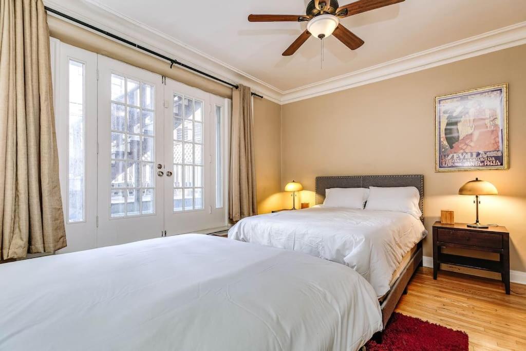 Brownstone In Gold Coast Apartment Chicago Exterior photo